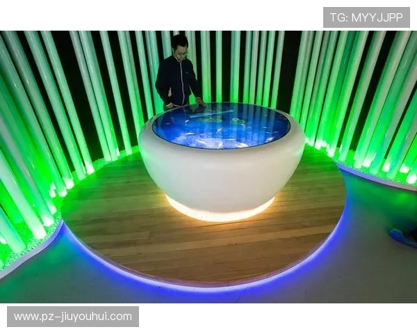 围绕玻璃足球游戏桌打造沉浸式互动休闲空间创意方案设计探索指南